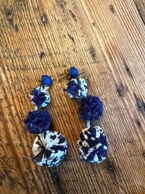 Pom-Pom Dangle Earrings - Navy & White